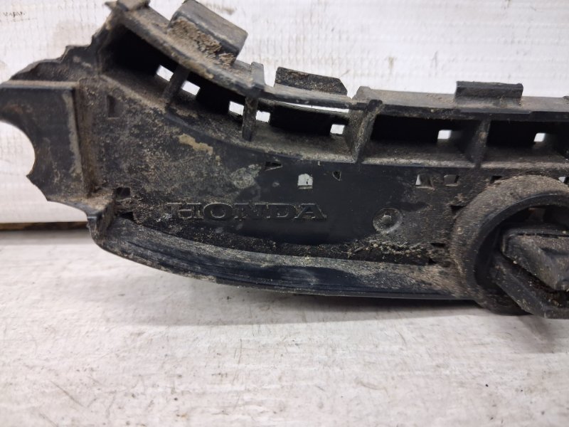 Кронштейн бампера передний правый Civic 2005-2012 FD 1.8 бензин R18A