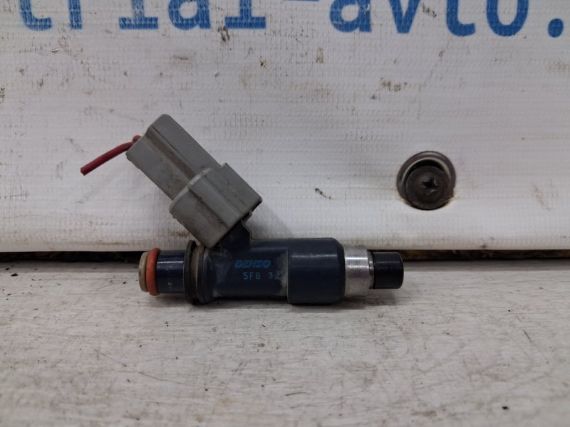 Форсунка топливная Mitsubishi Outlander 2003-2006 cu 2.4 бензин 4G69 1465A051 Б/У