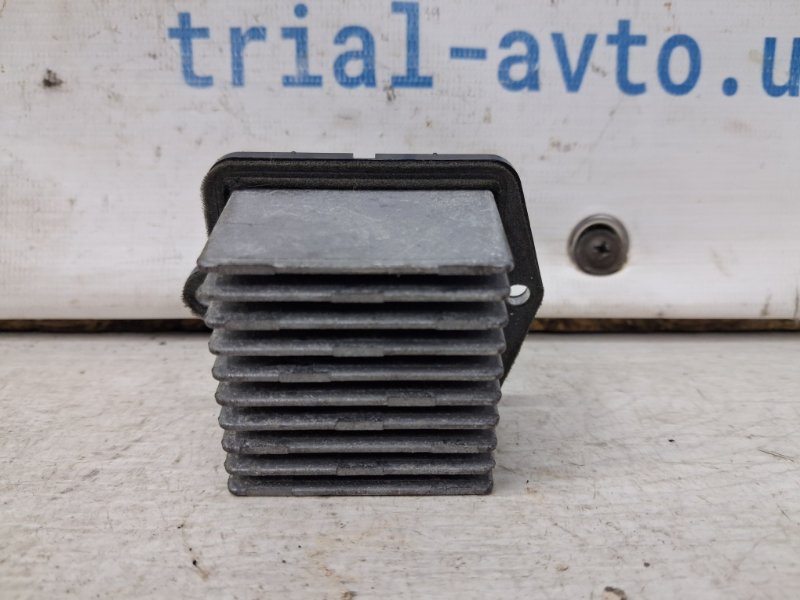 Резистор печки Outlander 2007-2012 XL 2.4 бензин 4b12