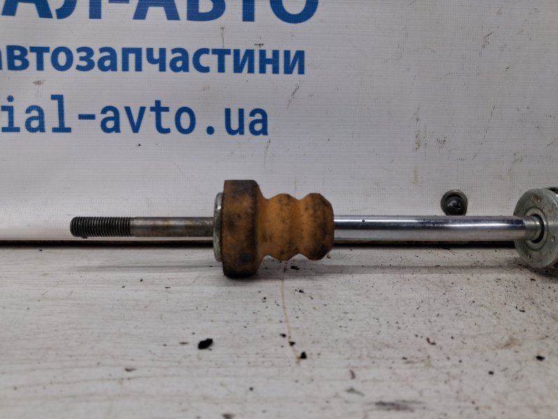 Амортизатор задний Honda Civic FD 1.8 бензин R18A