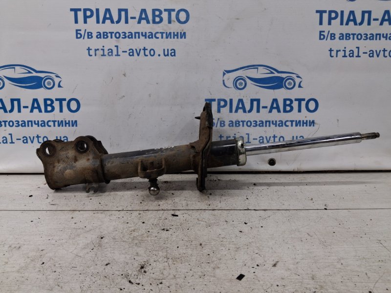 Амортизатор передний левый SsangYong Korando 2010-2019 C200 2.0 diesel D20Dt 4430134003 Б/У