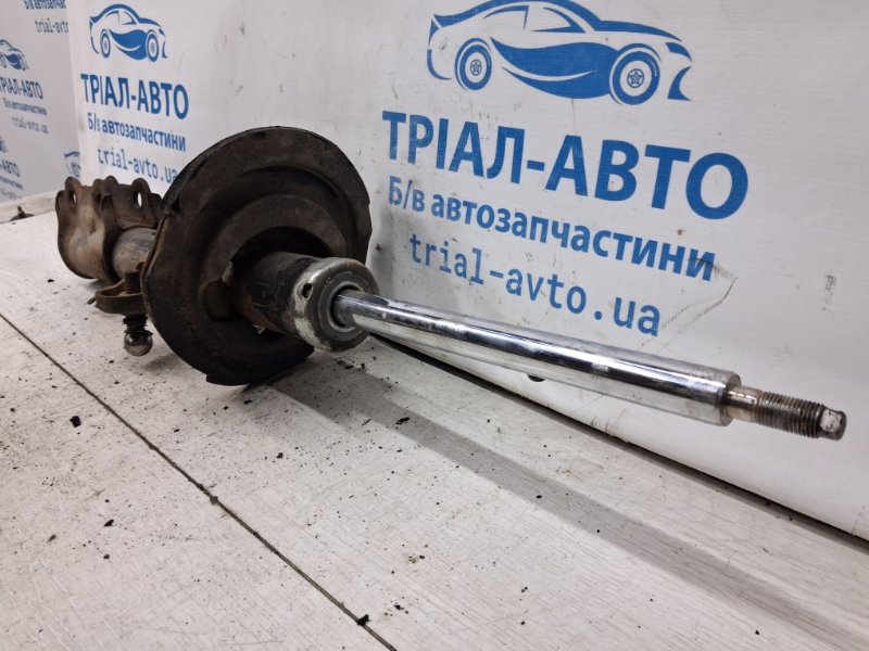 Амортизатор передний левый Korando 2010-2019 C200 2.0 diesel D20Dt