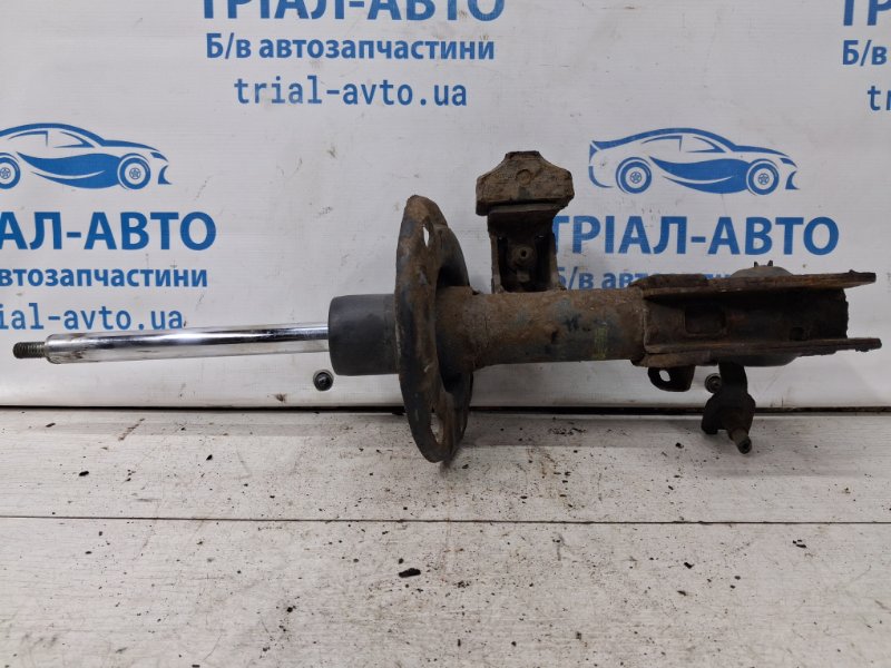 Амортизатор передний левый 6 2012- GJ 2.2 diesel