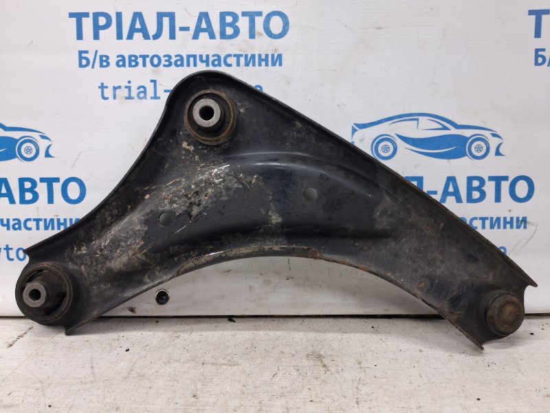 Рычаг левый Juke 2010-2019 F15 1.6 turbo MR16DDT