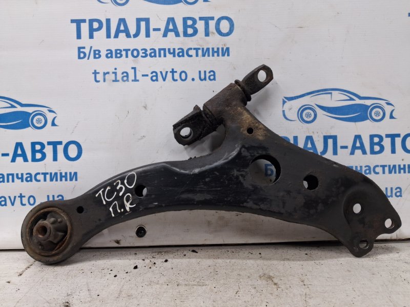 Рычаг правый Toyota Camry 2001-2006 XV30 3.0 Бензин 1MZFE 4806833050 Б/У