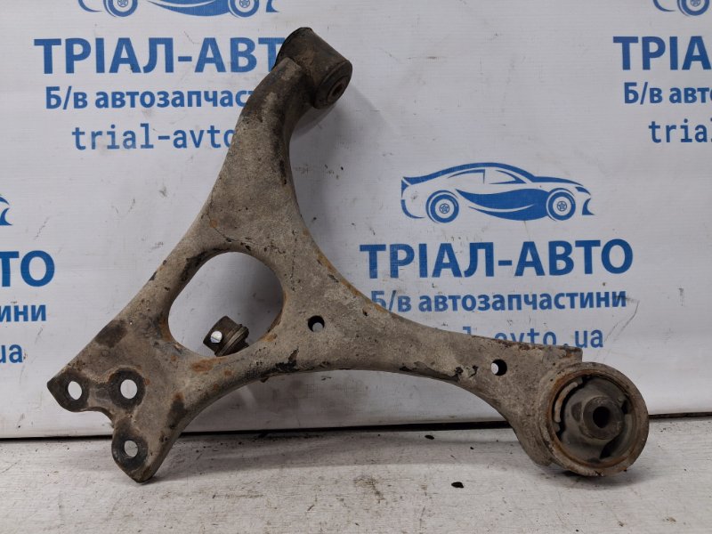 Рычаг правый Honda Civic 2005-2012 FD 1.8 бензин R18A 51350SNAA03 Б/У