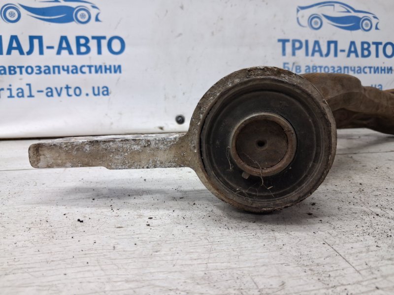 Рычаг левый 6 2007-2013 GH 2.5 бензин L5-VE