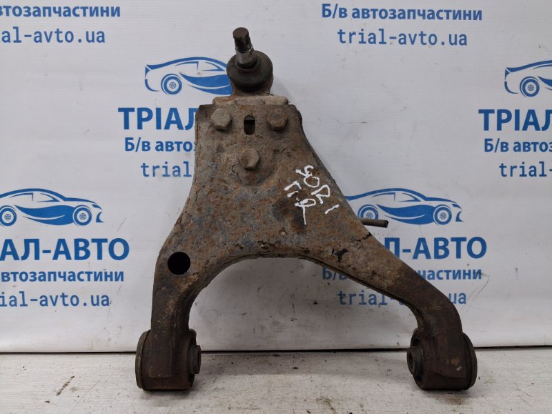 Рычаг передний нижний правый Kia Sorento 2002-2011 BL 2.5 diesel D4CB 545203E100 Б/У