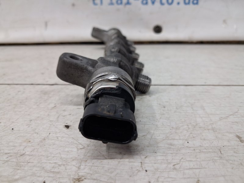 Топливная рампа Hyundai IX35 LM 1.7 diesel D4FD