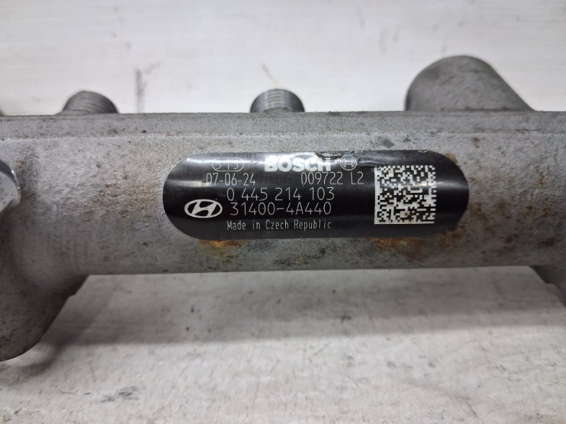 Топливная рампа Sorento 2002-2011 BL 2.5 diesel D4CB