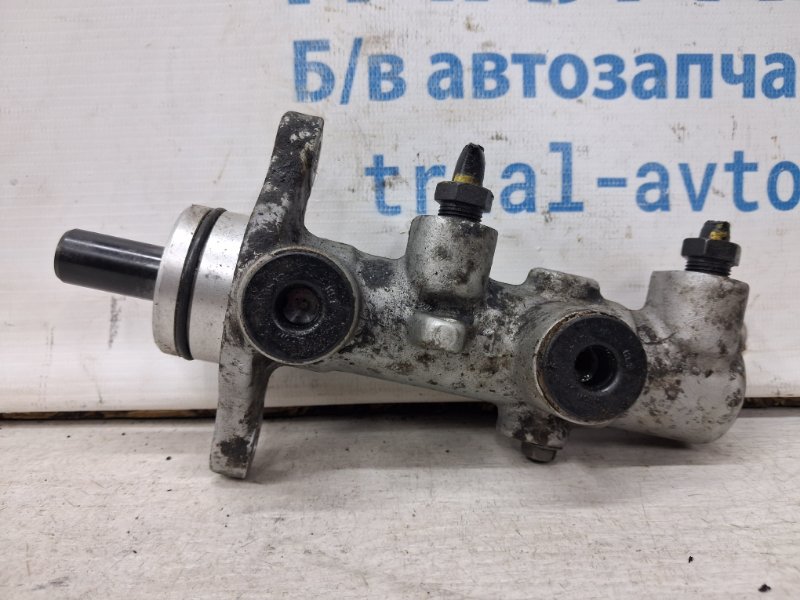 Тормозной цилиндр главный IX35 2009-2015 LM 1.7 diesel D4FD