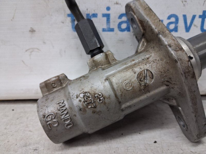 Тормозной цилиндр главный Santa fe 2012-2019 DM 2.2 diesel D4HB