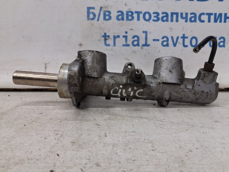 Тормозной цилиндр главный Honda Civic 2005-2012 FD 1.8 бензин R18A 46100SNBG51 Б/У