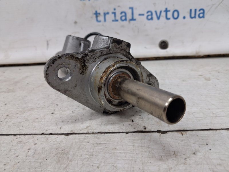 Тормозной цилиндр главный Honda Civic FD 1.8 бензин R18A