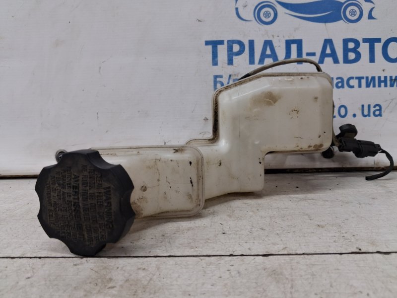 Бачок главного тормозного цилиндра Santa fe 2012-2019 DM 2.2 diesel D4HB