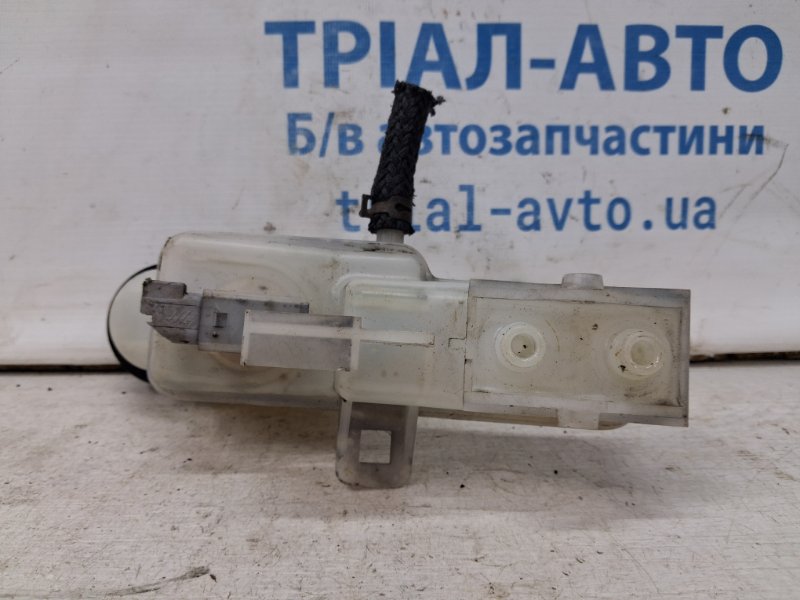 Бачок главного тормозного цилиндра 6 2007-2013 GH 2.5 бензин L5-VE