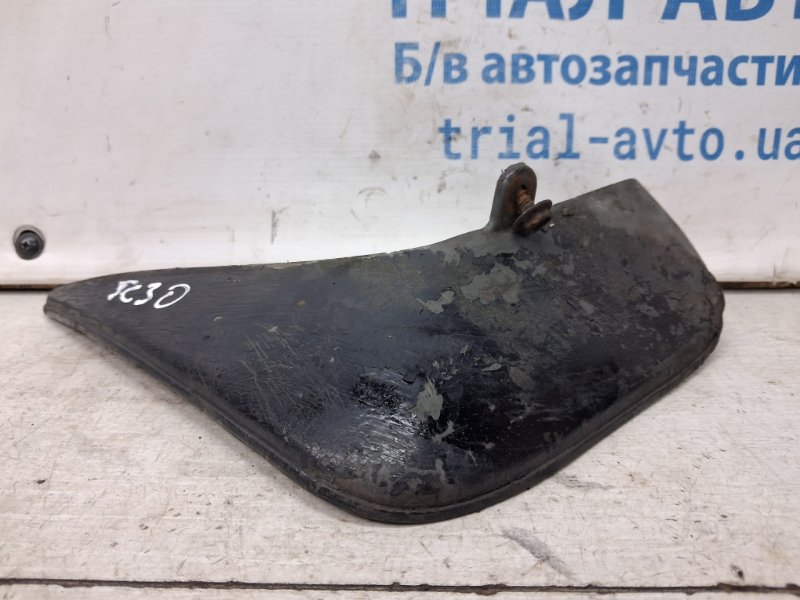 Брызговик задний левый Camry 2001-2006 XV30 3.0 Бензин 1MZFE