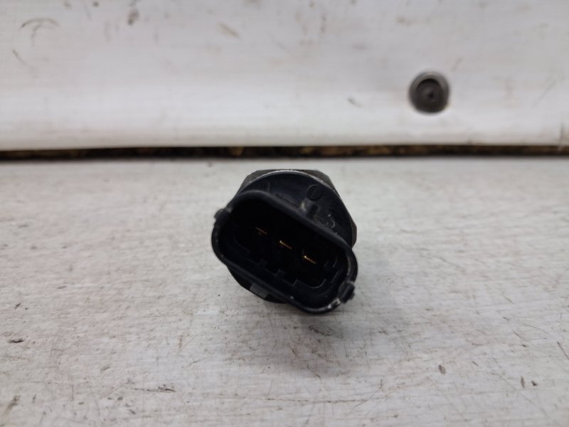 Датчик давления топлива в рейке Hyundai Santa fe DM 2.2 diesel D4HB