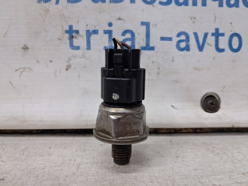 Датчик давления топлива в рейке Mitsubishi L200 2006-2015 KB 2.5 Diesel 4D56 55pp0501 Б/У