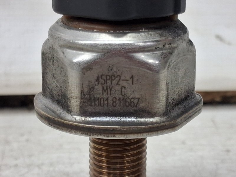 Датчик давления топлива в рейке Juke 2010-2019 F15 1.6 turbo MR16DDT