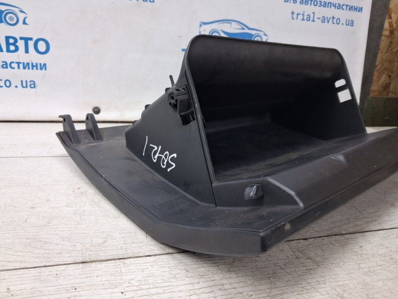 Бардачок Kia Sorento BL 2.5 diesel D4CB