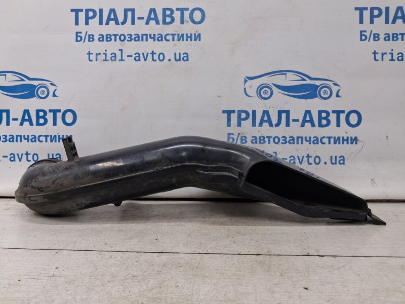 Воздухозаборник L200 2006-2015 KB 2.5 Diesel 4D56