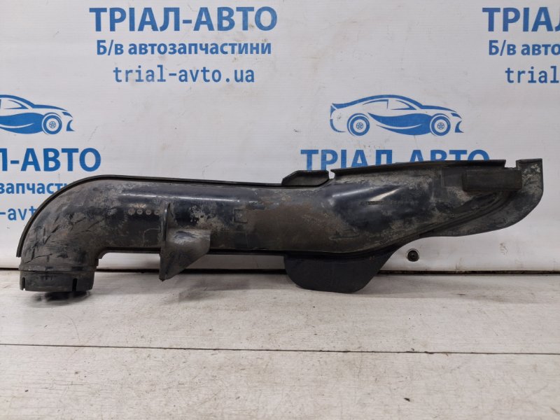 Воздухозаборник Mitsubishi L200 KB 2.5 Diesel 4D56