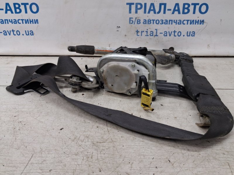 Запчасть ремень безопасности передний левый Honda Civic 2005-2012 FD 1.8 бензин R18A 82850SNKR01ZA Б/У Ремень безопасности передний левый Honda Civic 2005-2012 FD 1.8 бензин R18A 82850SNKR01ZA Б/У