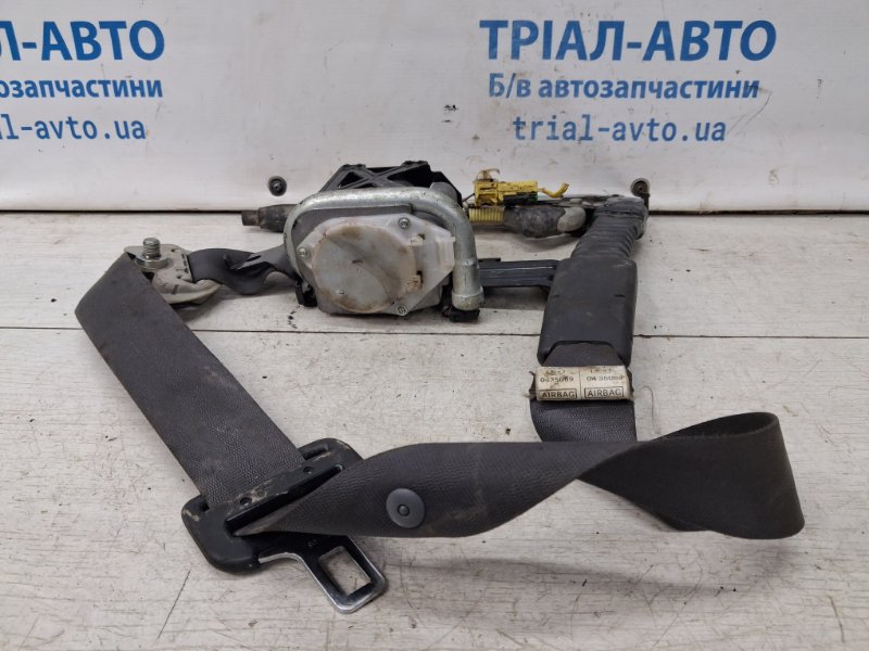 Ремень безопасности передний правый Honda Civic 2005-2012 FD 1.8 бензин R18A 82450SNKR01ZA Б/У