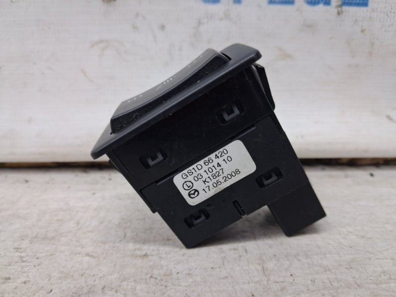 Кнопка подогрева Mazda 6 GH 2.5 бензин L5-VE