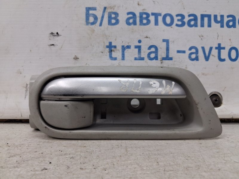 Ручка двери внутреняя передняя правая Mazda 6 2007-2013 GH 2.5 бензин L5-VE GS1D-58-330C Б/У