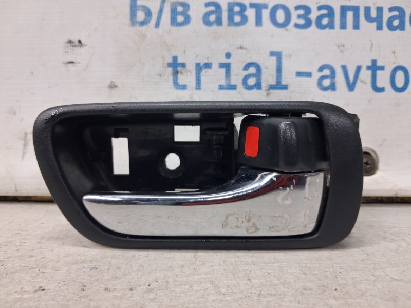 Ручка двери внутренняя правая Toyota Camry 2001-2006 XV30 3.0 Бензин 1MZFE 6920533040B1 Б/У