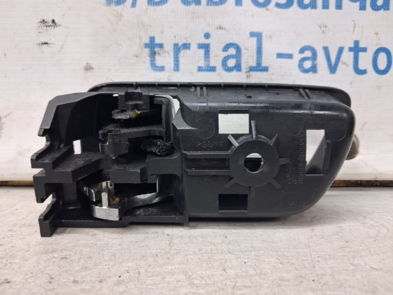 Ручка двери внутренняя правая Toyota Camry XV30 3.0 Бензин 1MZFE