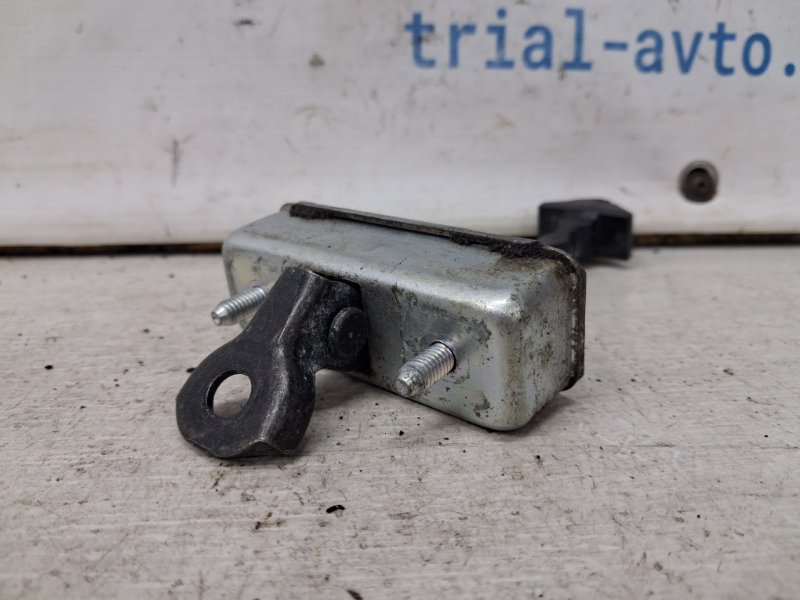 Ограничитель двери задний левый 6 2007-2013 GH 2.5 бензин L5-VE