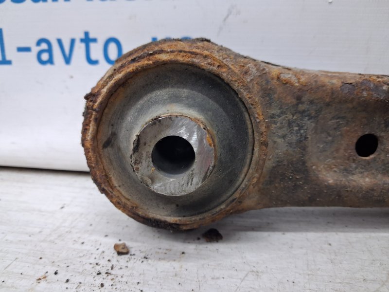 Рычаг задней подвески продольный правый Suzuki Grand Vitara JT 2.7 бензин H27A