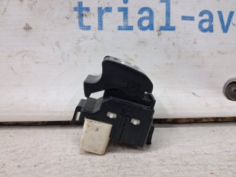 Кнопка стеклоподъемника Toyota Camry 2001-2006 XV30 3.0 Бензин 1MZFE 8481012080 Б/У