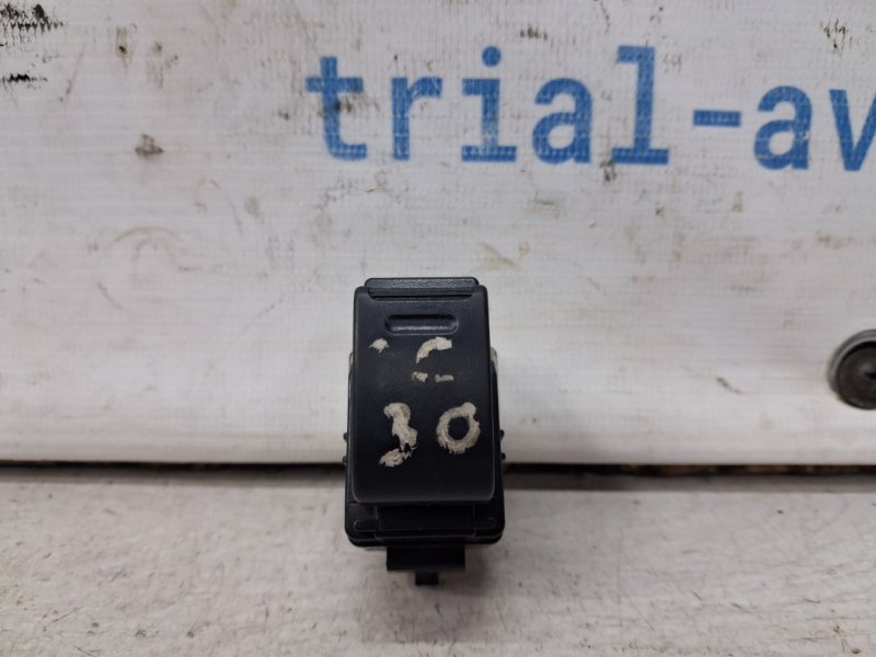 Кнопка стеклоподъемника Camry 2001-2006 XV30 3.0 Бензин 1MZFE