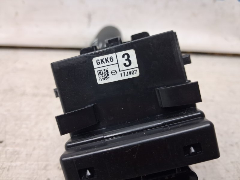 Переключатель подрулевой правый(дворники) 6 2012- GJ 2.2 diesel