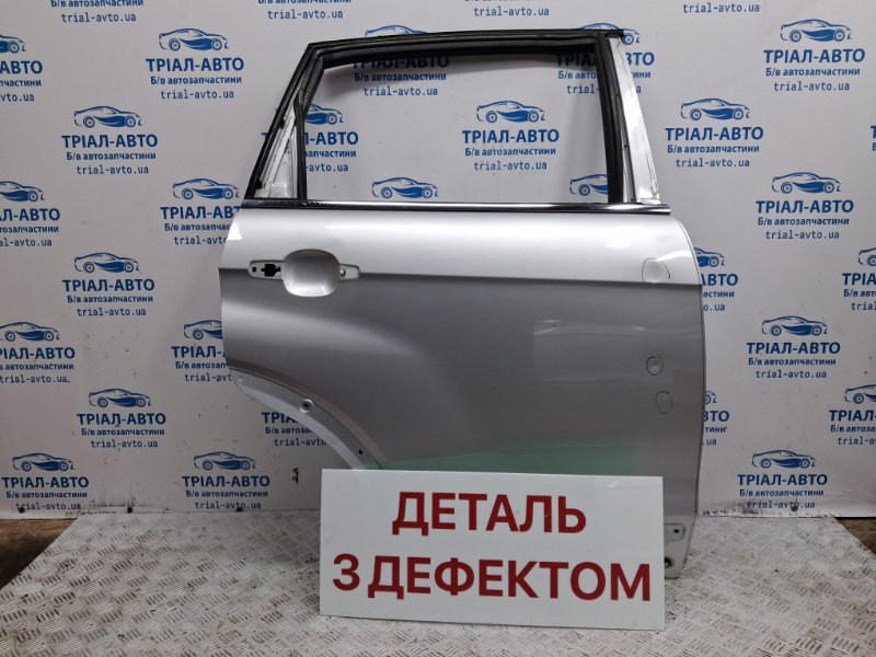 Дверь задняя правая Chevrolet Captiva 2006-2018 C140 2.2 diesel Z22D1 94543753 Б/У