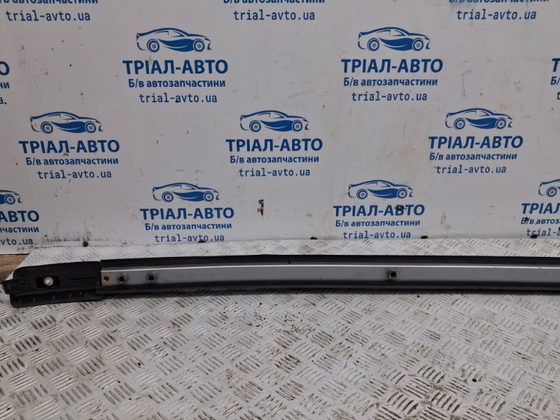 Рейлинг на крышу правый Grand Vitara 2005-2016 JT 2.0 Бензин J20A