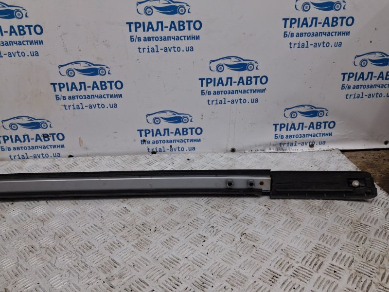 Рейлинг на крышу правый Grand Vitara 2005-2016 JT 2.0 Бензин J20A