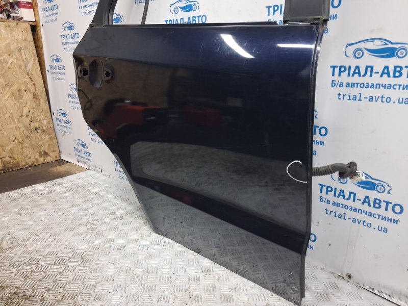 Дверь задняя правая Santa fe 2005-2012 CM 2.2 diesel D4HB