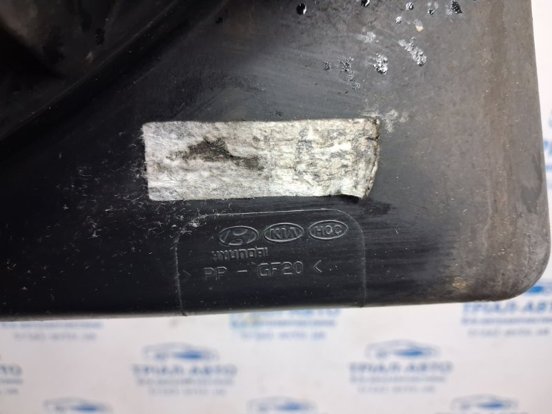 Диффузор с вентилятором радиатора Santa fe 2005-2012 CM 2.2 diesel D4HB