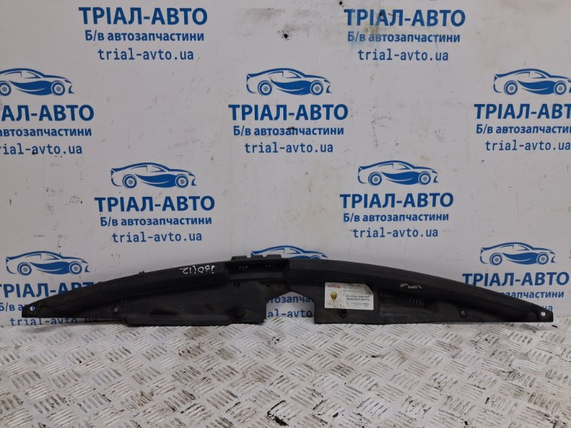Накладка передней панели Hyundai I30 2011-2017 GD 1.6 diesel D4FB 86570A6000 Б/У