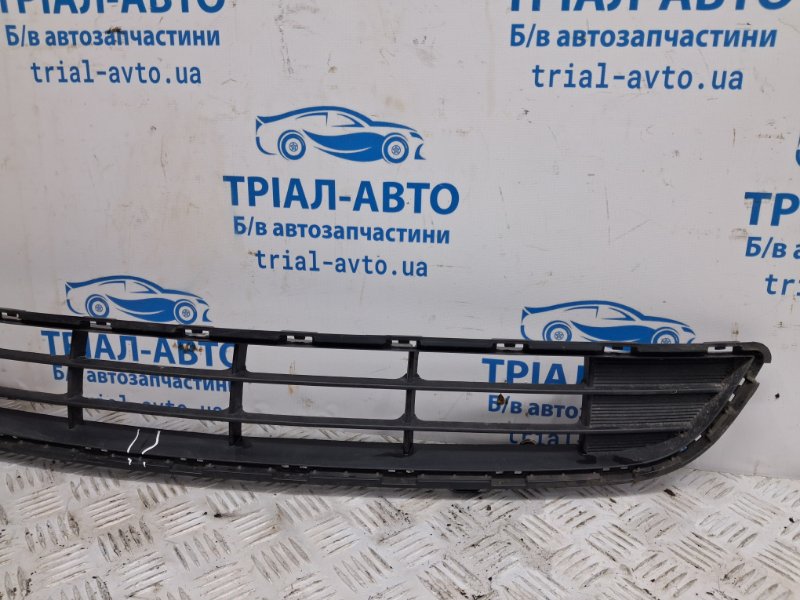 Решетка бампера центральная Kia Sportage QL 1.7 diesel D4FD