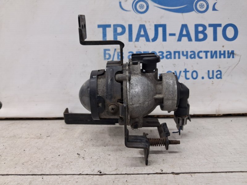 Фара противотуманная левая Kia Sportage QL 1.7 diesel D4FD
