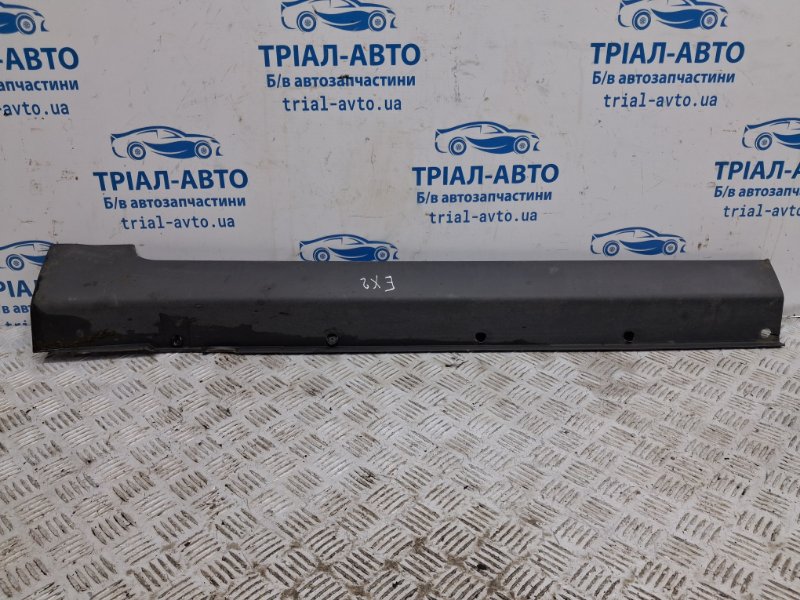 Накладка порога внешняя левая передняя Chevrolet Captiva 2006-2018 C140 2.2 diesel Z22D1 96804211 Б/У