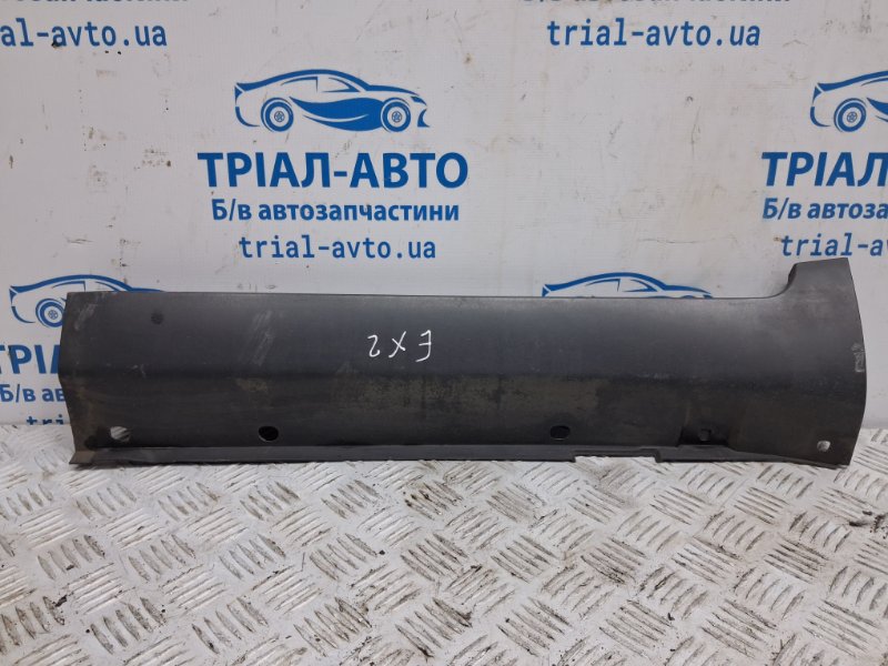 Накладка порога внешняя левая задняя Chevrolet Captiva 2006-2018 C140 2.2 diesel Z22D1 22737920 Б/У