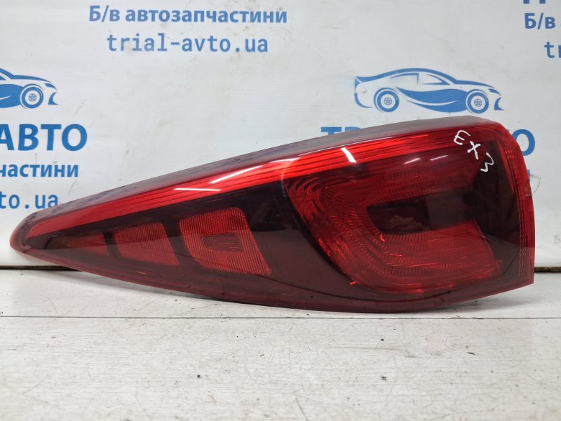 Фонарь задний внешний левый Kia Sportage 2015-2022 QL 1.7 diesel D4FD 92401F1000 Б/У