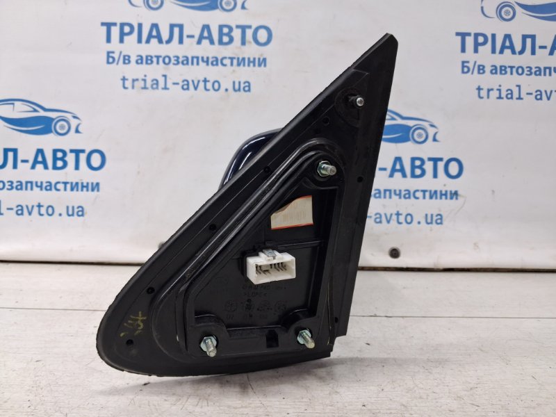 Зеркало правое Santa fe 2005-2012 CM 2.2 diesel D4HB
